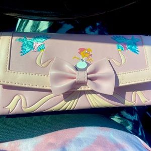 Loungefly Disney Cinderella wallet